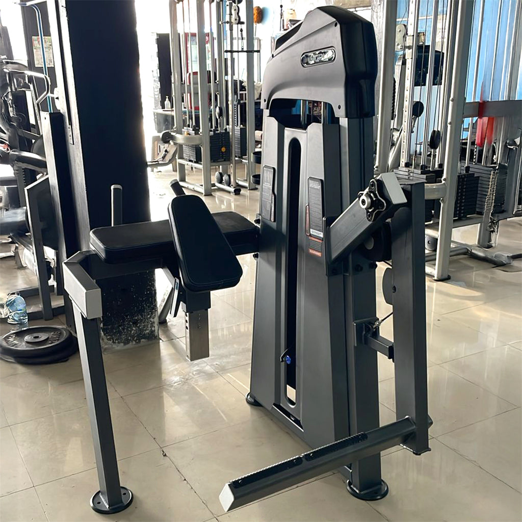 Maquina Para Patada de Gluteo Pro Lycan image 2