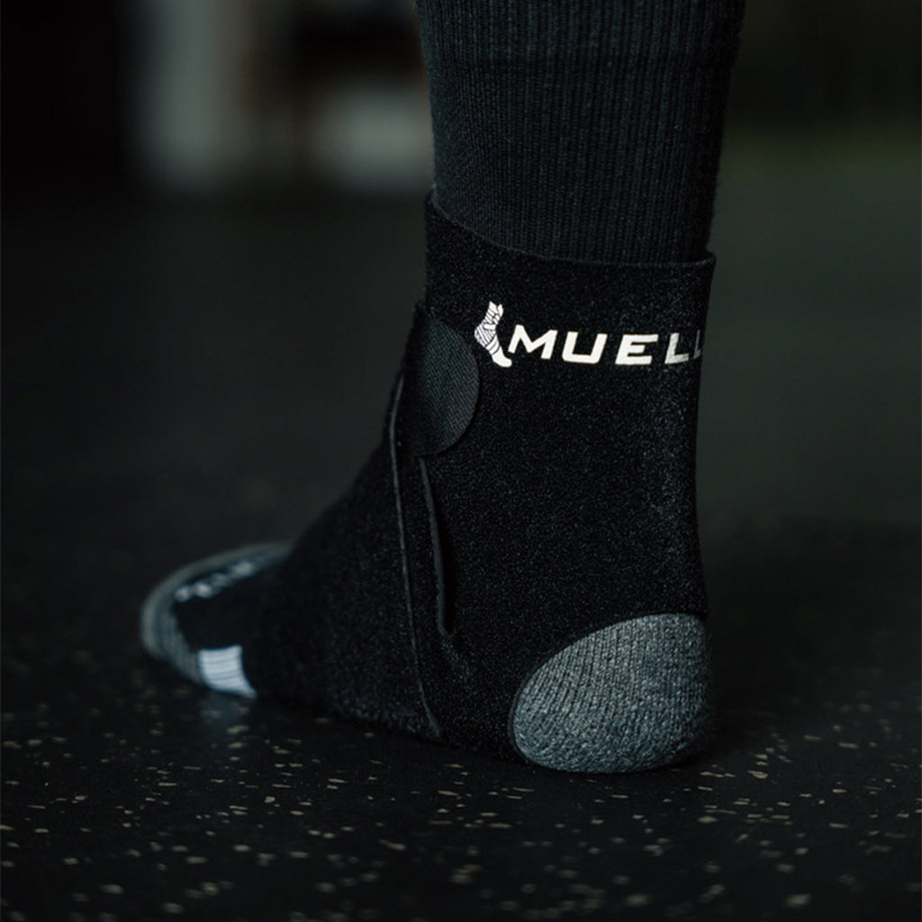 Soporte Para Tobillo Ajustable Mueller Negro image 3