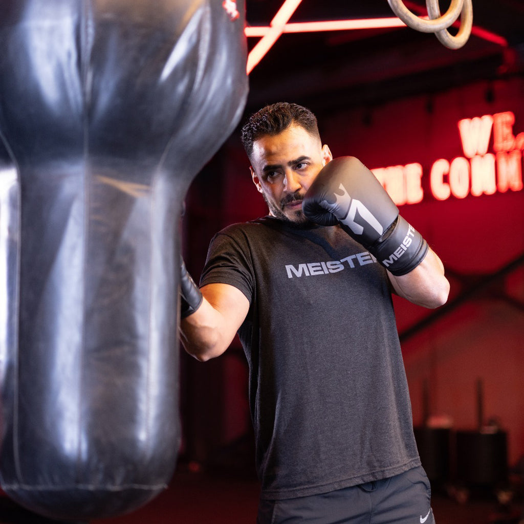 Guantes Para Boxeo Meister Negro Mate de 16 oz (par) image 4