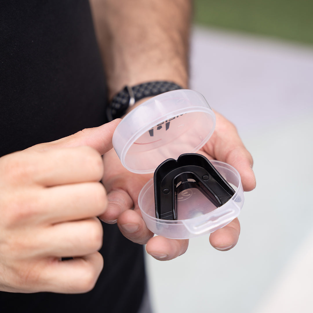 Protector Bucal Moldeable Doble con Estuche Meister Negro image 3