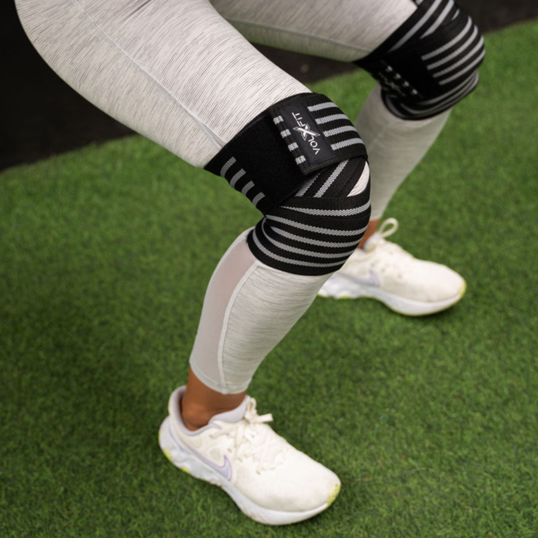 Vendas Para Rodillas con Velcro Volxfit Negras con Gris (par) image 5