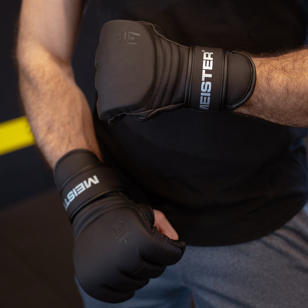 Guantes Para MMA Meister Negro Mate de 4 oz (par) XL image 6