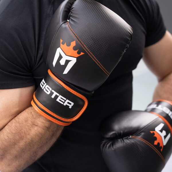 Guantes Para Boxeo Pro Meister Negro con Naranja de 14 oz (par) 4